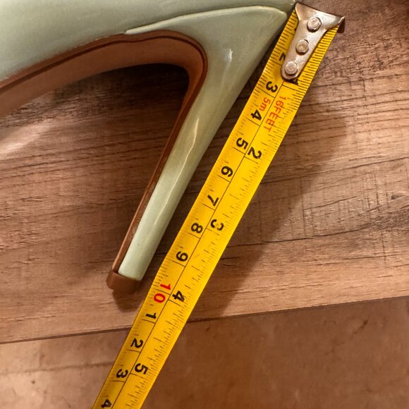 Elegant Mint Patent Pointed Toe Heels - Picture 3 of 5